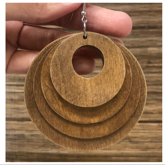 ✨RESTOCKED✨FAVORITE BOHO CHIC WOOD CIRCLE LAYERED FABULOUS EARRINGS - Picture 7 of 11